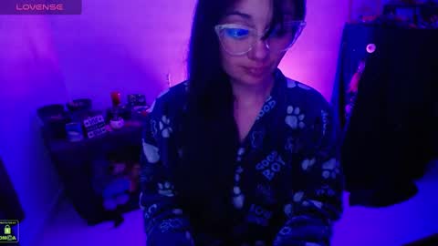 Snapshot of alexa_sweet69x chatting on 12.11.24 Alexa online show from 12.11.24