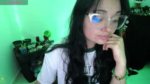 Snapshot of alexa_sweet69x chatting on 12.16.24 Alexa online show from 12.16.24