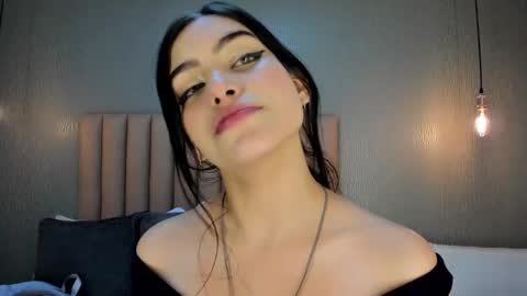 Alexa Thaylor online show from 01.02.25