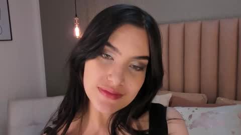 Alexa Thaylor online show from 09.16.25