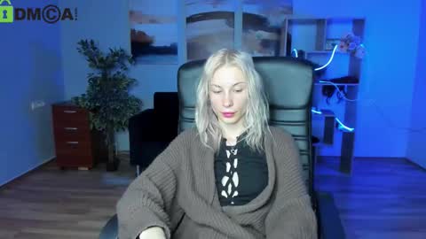 Alexa Woods online show from 09.27.25