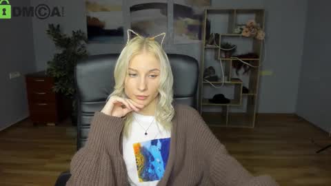 Alexa Woods online show from 10.03.25