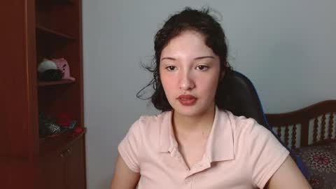 Snapshot of alexaa08 chatting on 09.23.25 Alexandra 3 online show from 09.23.25