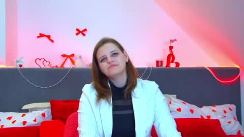 Snapshot of alexaavery chatting on 07.01.26 AlexaAvery online show from 07.01.26