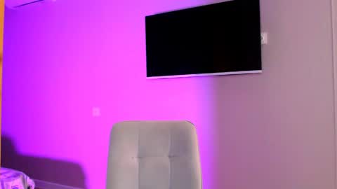 Snapshot of alexabuttler chatting on 05.27.26 my tg online show from 05.27.26