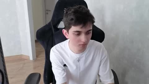 Alexander online show from 04.05.26