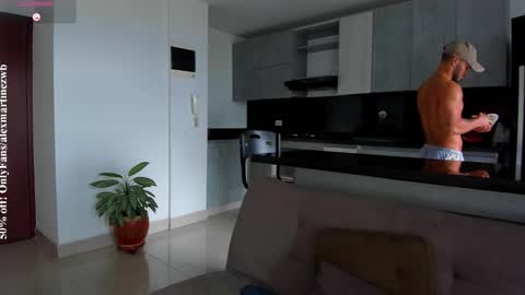 Onlyfansalexmartinezwb  Instagram alexwbmartinez  Twitter martinezcb937 online show from 11.11.25