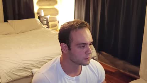 Snapshot of alexanderthemid chatting on 11.04.25 alexanderthemid online show from 11.04.25