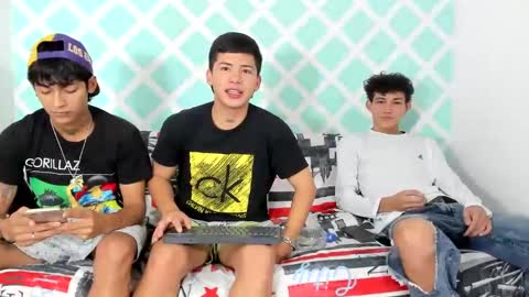 chicos hot online show from 12.11.24