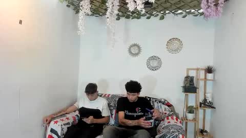 chicos hot online show from 11.10.25