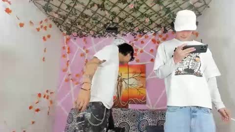 chicos hot online show from 12.18.25