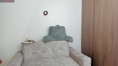 I am Alexandra online show from 12.19.24