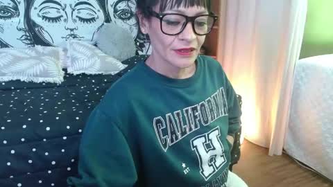 alexandra_jonas online show from 05.17.26