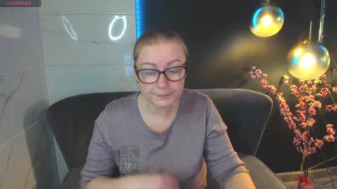 Alexandra online show from 12.17.24