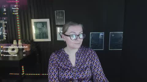 Alexandra online show from 03.07.25