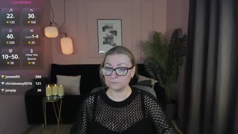 Alexandra online show from 03.12.25