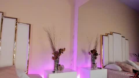 alexandraa_gomez online show from 09.20.25