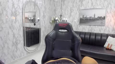 Snapshot of alexandramilff chatting on 11.07.25 Alexandra Milff online show from 11.07.25