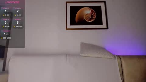 AlexaStevens online show from 12.17.25