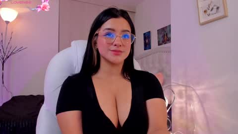 lexandra  online show from 01.03.25