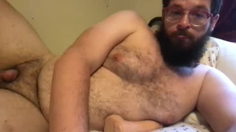 Snapshot of alexcub95 chatting on 12.04.24 CubbyAlex online show from 12.04.24