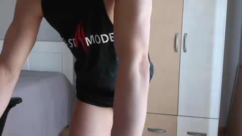 Snapshot of alexfittopx chatting on 07.29.26 AlexFit online show from 07.29.26