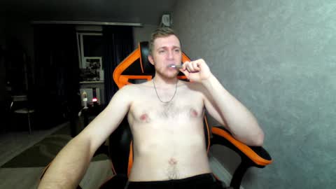 Snapshot of alexfox2018 chatting on 01.18.25 Alex online show from 01.18.25