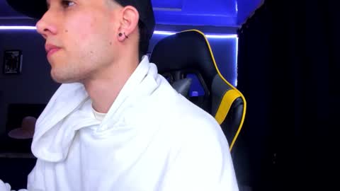 alexgiraldo__ online show from 09.28.25