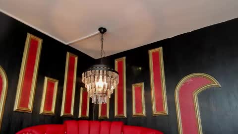 Alexiaa  Online 1430 to 2100 GMT-5 online show from 12.27.24