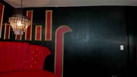 Alexiaa  Online 1430 to 2100 GMT-5 online show from 01.30.25