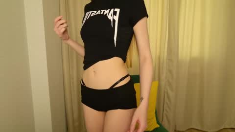 Alexia online show from 04.13.26