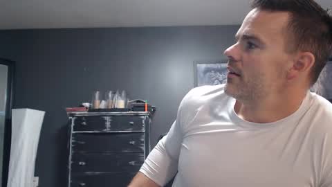 Alex online show from 09.19.25