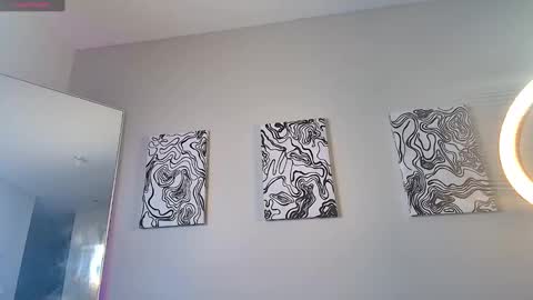 Alexis Jordan  online show from 12.30.24