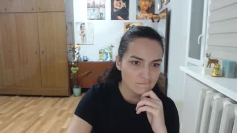 AlexisMillers online show from 12.04.25