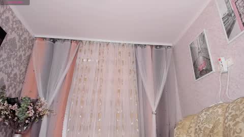 Snapshot of alexissadele chatting on 01.29.25 Amely online show from 01.29.25