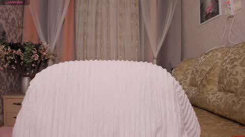 Snapshot of alexissadele chatting on 01.31.25 Amely online show from 01.31.25