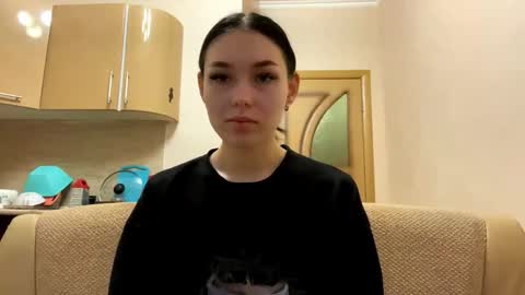 Snapshot of alexisschiess chatting on 11.03.25 Karolina online show from 11.03.25