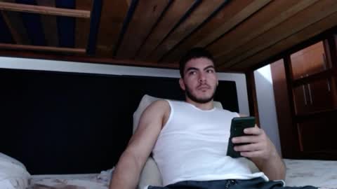 Snapshot of alexsb1998 chatting on 02.19.25 alexsb1998 online show from 02.19.25