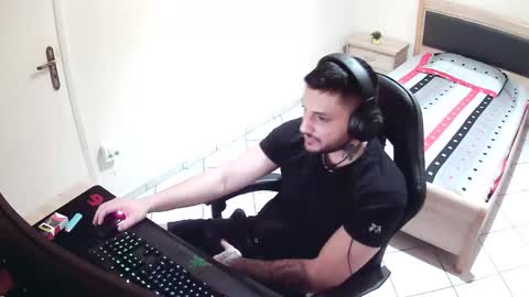 alexthepro00 online show from 05.19.26