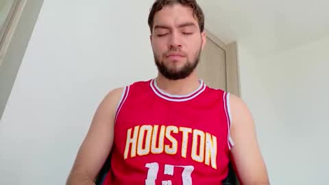 Snapshot of alextwunkk chatting on 10.29.25 Alex online show from 10.29.25