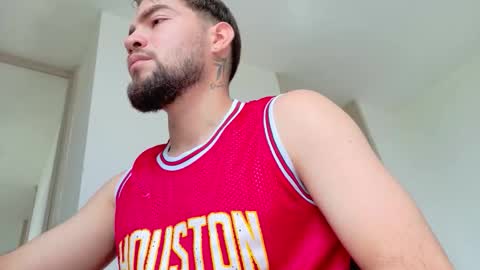 Snapshot of alextwunkk chatting on 11.08.25 Alex online show from 11.08.25