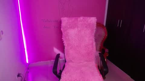 alexxa_1111 online show from 11.20.25