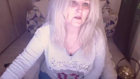 Snapshot of alexxa_mistress chatting on 03.08.26 Jhoa online show from 03.08.26