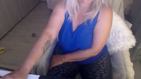 Snapshot of alexxa_mistress chatting on 05.12.26 Jhoa online show from 05.12.26
