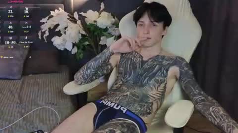 Snapshot of alexxone_ chatting on 06.18.26 Alex online show from 06.18.26