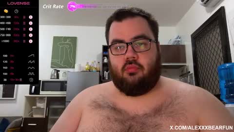 Snapshot of alexxxbear chatting on 10.19.25 alexxxbear online show from 10.19.25