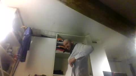 Edgarrrdd1021 online show from 04.15.26