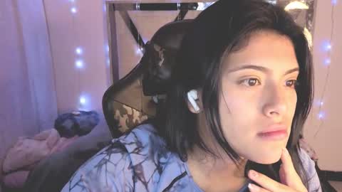 Carolina Join The Fan Club  online show from 09.08.25