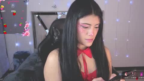 Carolina Join The Fan Club  online show from 11.01.25