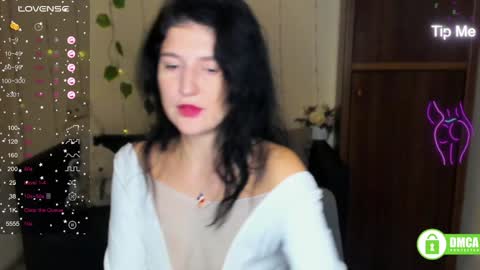 Snapshot of alianna_solo_kiss chatting on 01.31.25 Alianna online show from 01.31.25